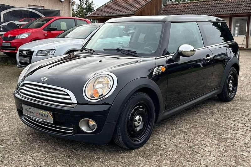 Gebraucht Mini One Clubman 95 PS (69 kW) 2010 Midnight black metallic Kombi