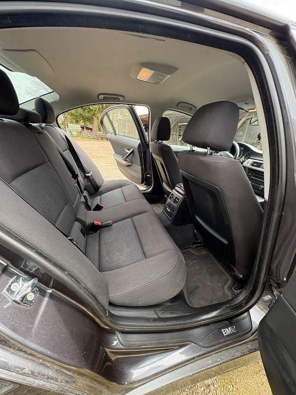 Gebraucht BMW 318 143 PS (105 kW) 2008 Limousine