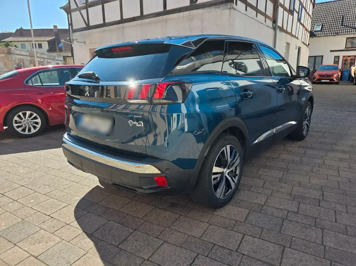Gebraucht Peugeot 3008 Allure 224 PS (164 kW) 2022 Blau SUV