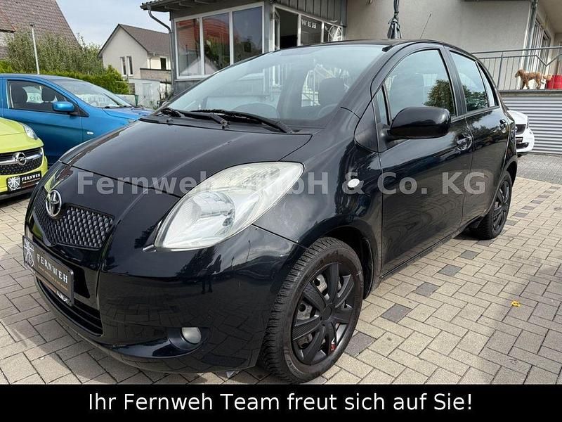 Schwarz Gebraucht 2009 Toyota Yaris Limousine | 4.599 € (Fairer Preis) - Bild 1/4