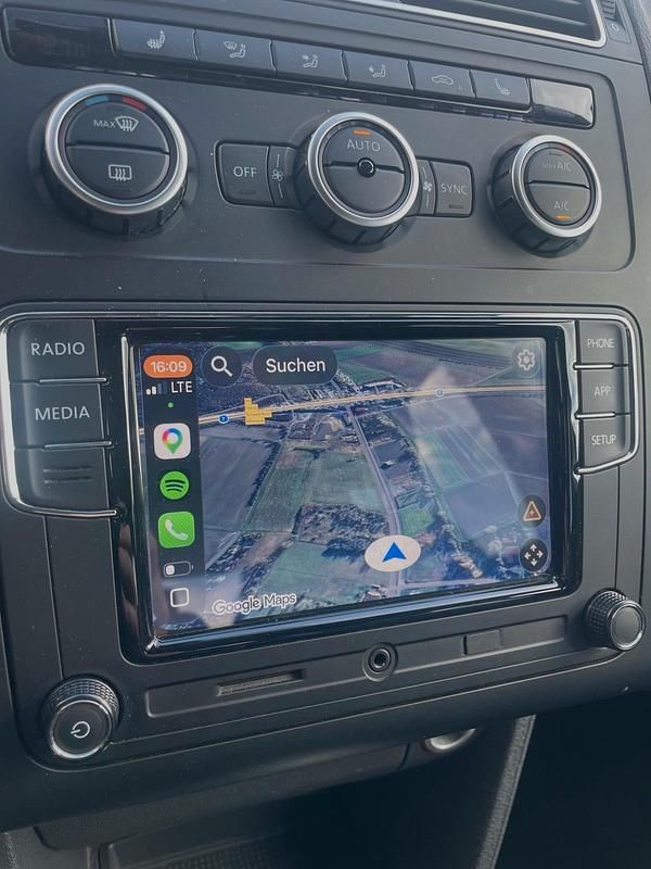 Gebraucht VW Touran 140 PS (102 kW) 2013 Blau Van / Kleinbus