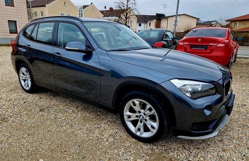 Gebraucht BMW X1 Advantage 143 PS (105 kW) 2014 Grau SUV