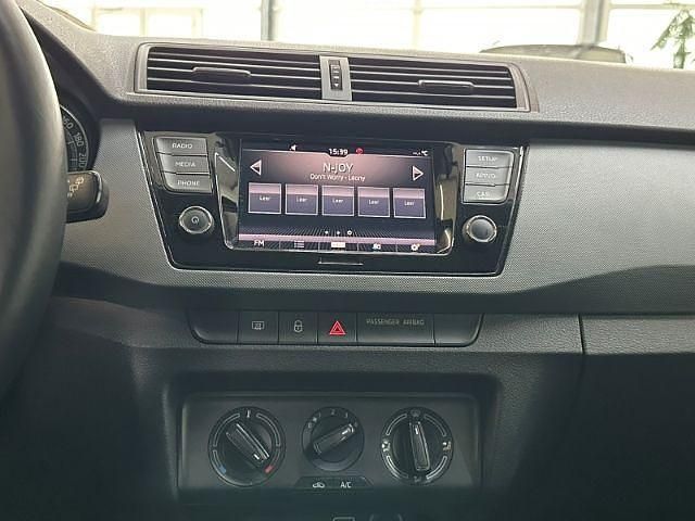 Gebraucht Skoda Fabia Active 60 PS (44 kW) 2021 Weiss Limousine