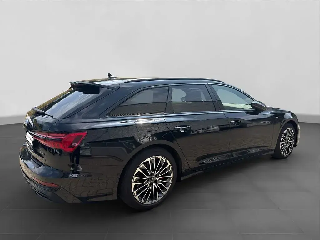 Gebraucht Audi A6 S-Line 367 PS (269 kW) 2023 Schwarz Kombi