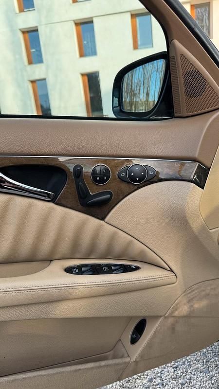 Gebraucht Mercedes E320 Avantgarde 224 PS (164 kW) 2008 Limousine