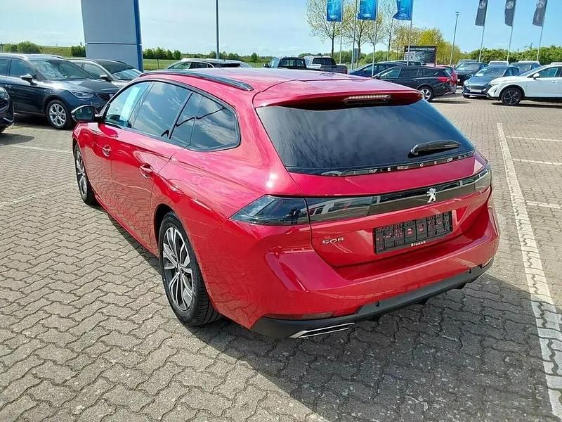 Gebraucht Peugeot 508 Allure 131 PS (96 kW) 2022 Elixir rot Kombi