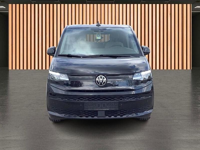 Second-hand VW Multivan 150 CP (110 kW) 2023 Negru Monovolum