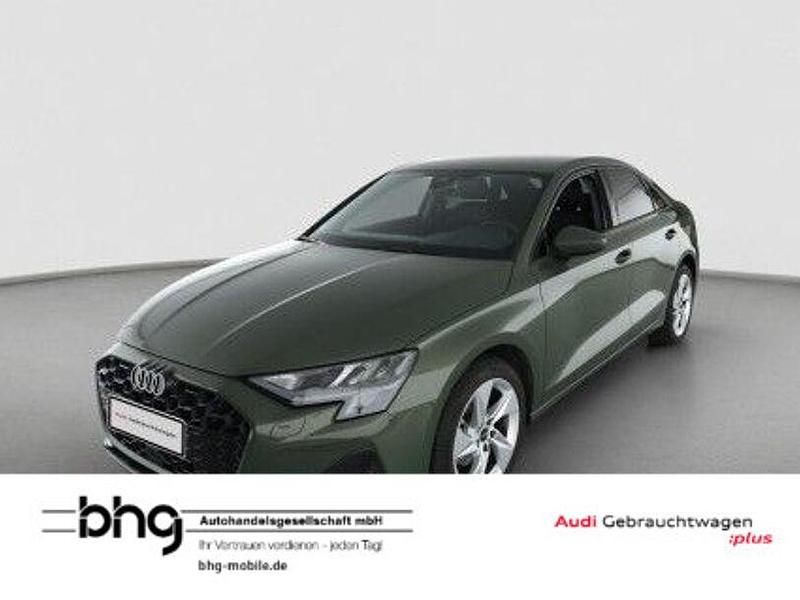 Distriktgrün metallic Gebraucht 2025 Audi A3 Advanced Limousine | 28.930 € (Guter Preis) - Bild 1/3