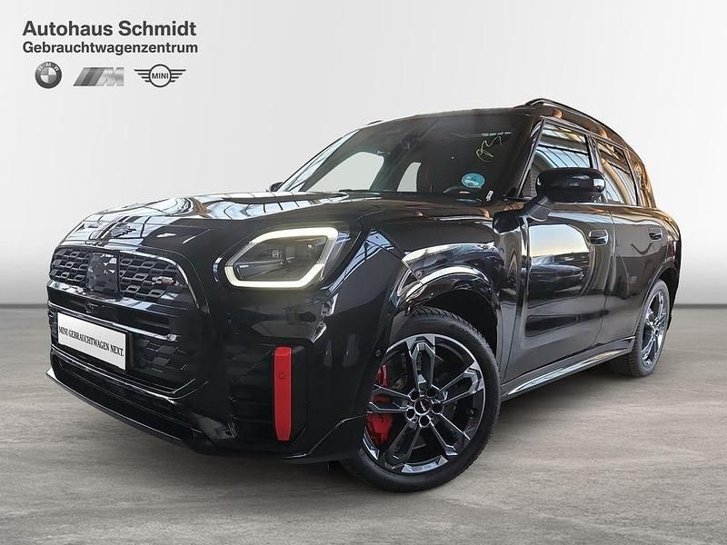 Midnight black (metallic) Gebraucht 2024 Mini John Cooper Works Countryman SUV | 40.490 € (Fairer Preis) - Bild 1/4