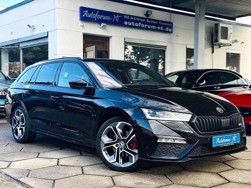 Schwarz Gebraucht 2022 Skoda Octavia RS Limousine | 25.490 € (Fairer Preis) - Bild 1/4
