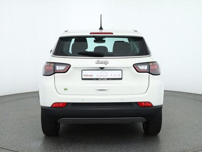 Gebraucht Jeep Compass 131 PS (96 kW) 2024 Andere SUV