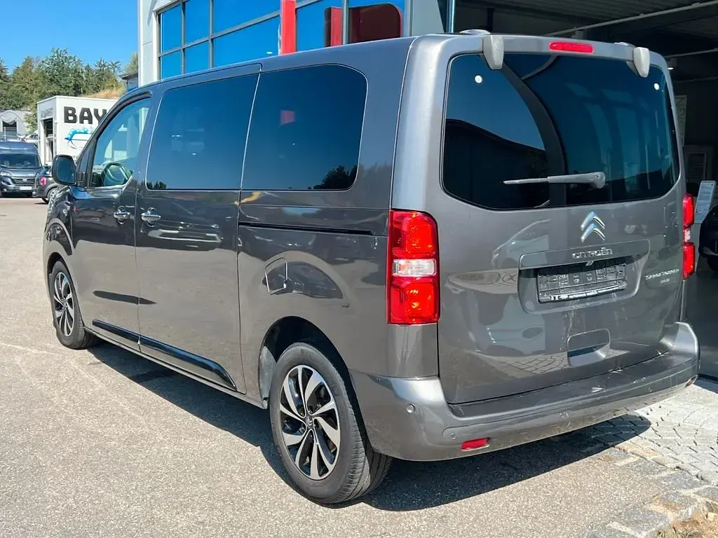 Gebraucht Citroën Spacetourer Rip Curl 179 PS (131 kW) 2018 Grau Van / Kleinbus