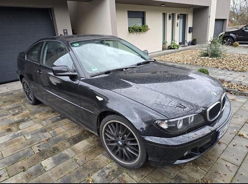 Schwarz Gebraucht 2004 BMW 318 Sport Line Coupé | 3.400 € (Fairer Preis) - Bild 1/1