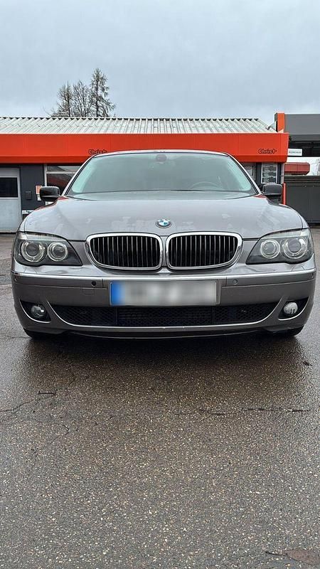 Gebraucht BMW 730 218 PS (160 kW) 2006 Grau Limousine