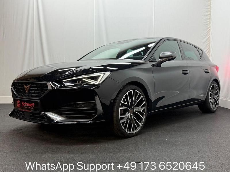 Mitternachtsschwarz Gebraucht 2023 Cupra Leon Limousine | 29.480 € (Guter Preis) - Bild 1/4