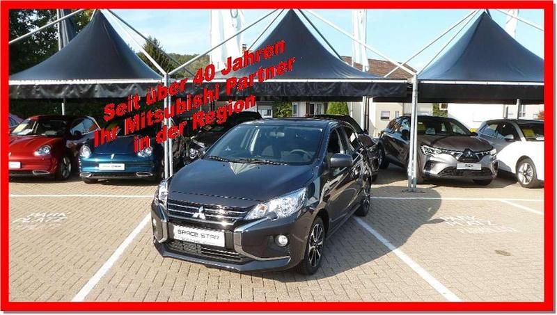 Basaltgrau Neu 2024 Mitsubishi Space Star Plus Limousine | 16.890 € - Bild 1/4