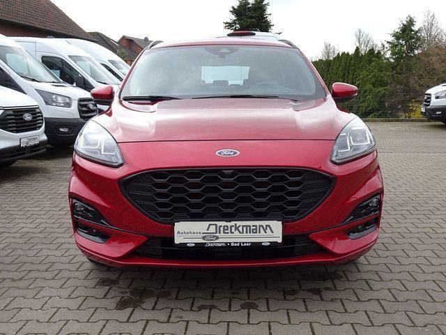 Gebraucht Ford Kuga ST-Line 120 PS (88 kW) 2024 Rot SUV