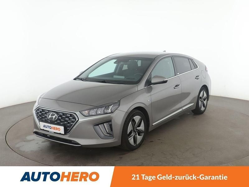 Grau Gebraucht 2020 Hyundai Ioniq Style Kleinwagen | 15.970 € (Guter Preis) - Bild 1/3