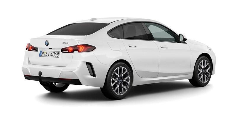 Gebraucht BMW 220 Shadowline 170 PS (125 kW) 2025 Weiß Coupé