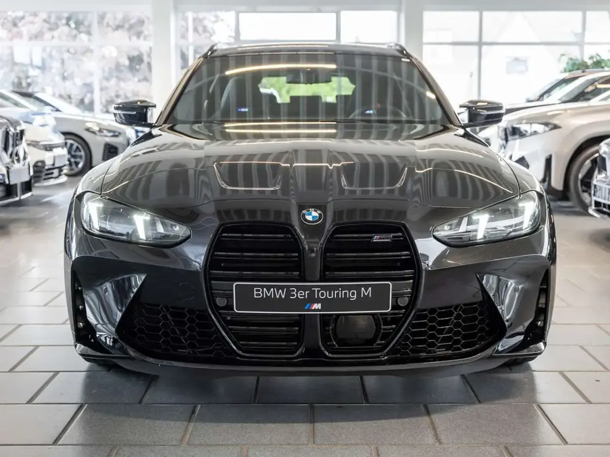 Neu BMW M3 Competition Edition 530 PS (389 kW) 2026 Schwarz Kombi