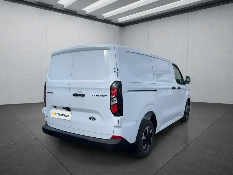 Gebraucht Ford Transit Custom 232 PS (170 kW) 2025 Weiß Limousine