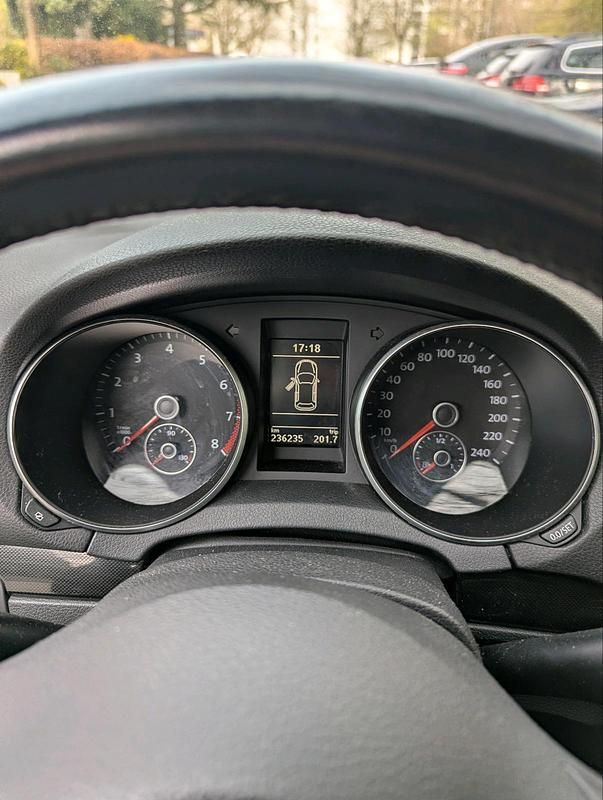 Gebraucht VW Golf VI 122 PS (89 kW) 2009 Schwarz Kleinwagen