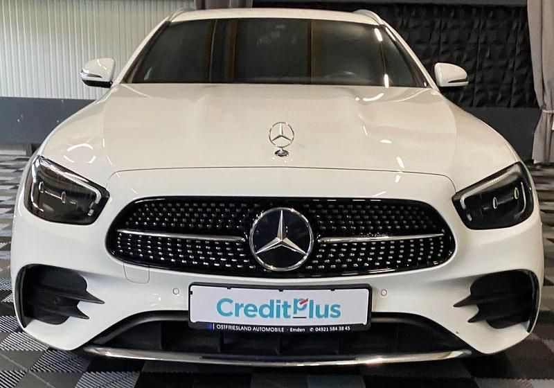 Gebraucht Mercedes E200 AMG line 197 PS (144 kW) 2022 Weiß Limousine