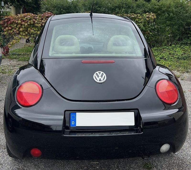 Gebraucht VW New Beetle 116 PS (85 kW) 1999 Schwarz Kleinwagen