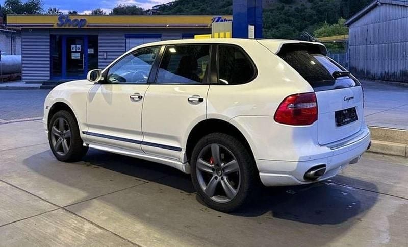 Gebraucht Porsche Cayenne 241 PS (177 kW) 2010 Weiß SUV