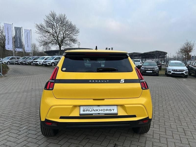 Neu Renault 5 E-Tech Urban 89 kW (122 PS) 2026 Gelb Limousine