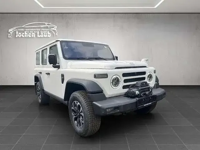 Neu BAW 212 166 PS (122 kW) 2026 Weiß SUV