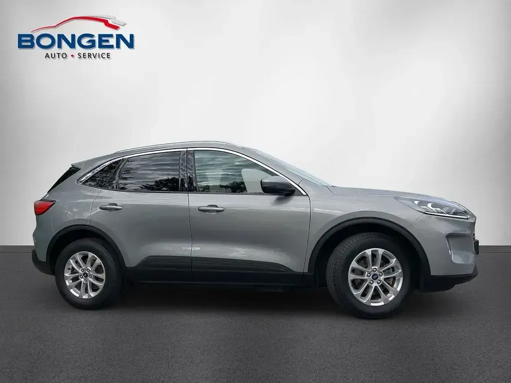 Gebraucht Ford Kuga Titanium X 152 PS (111 kW) 2022 Silber SUV