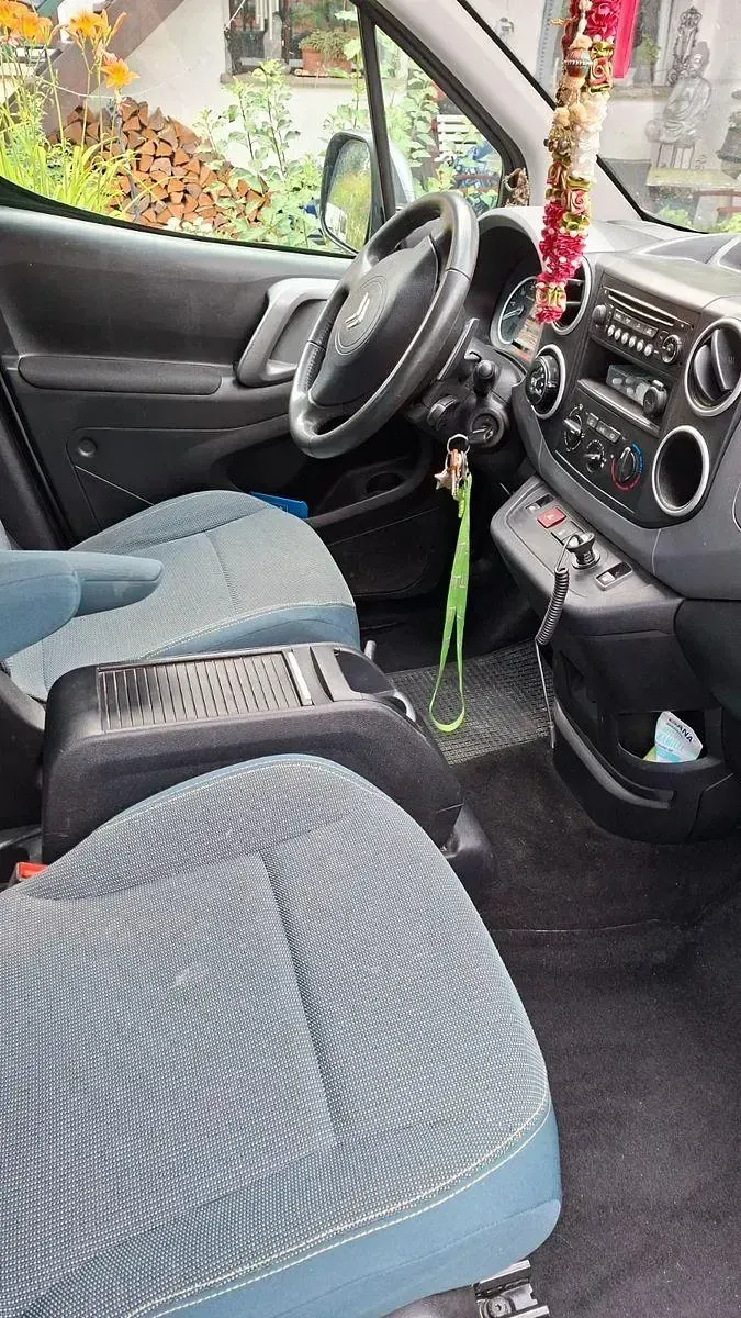 Gebraucht Citroën Berlingo 99 PS (72 kW) 2016 Grau Van / Kleinbus