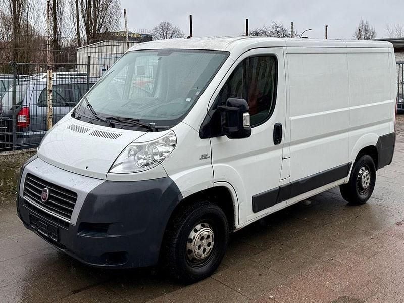 Gebraucht Fiat Ducato 116 PS (85 kW) 2014 Weiß Van