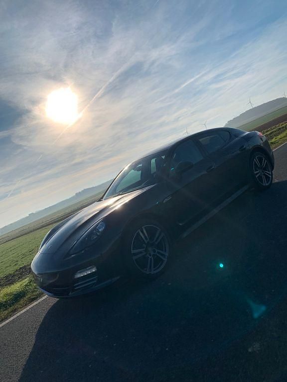 Gebraucht Porsche Panamera 4 299 PS (219 kW) 2013 Carbongraumetallic Limousine