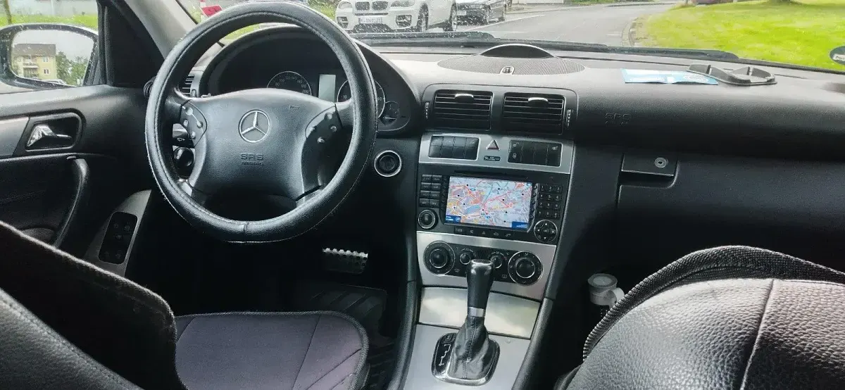 Gebraucht Mercedes C220 Avantgarde 150 PS (110 kW) 2006 Schwarz Kombi