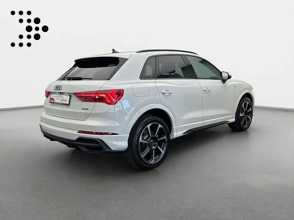 Gebraucht Audi Q3 S-Line 190 PS (139 kW) 2026 Weiß SUV
