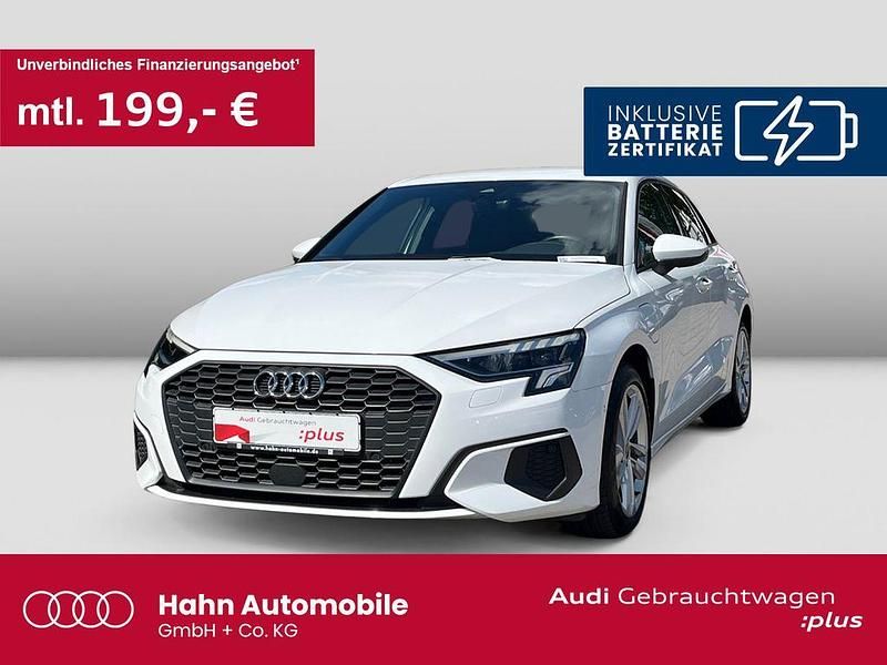 Weiß Gebraucht 2021 Audi A3 Sportback e-tron Ambiente Limousine | 24.490 € (Fairer Preis) - Bild 1/3