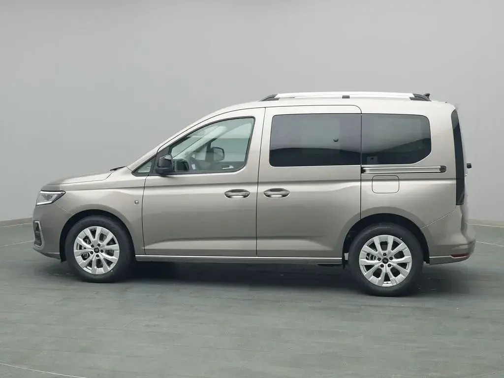 Neu Ford Tourneo Connect Titanium 122 PS (89 kW) 2025 Silber / stardust silver Van / Kleinbus