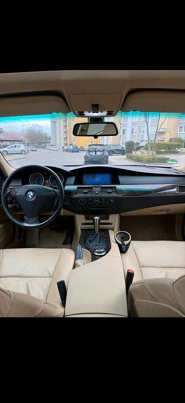 Second-hand BMW 525 192 CP (141 kW) 2003 Negru Berlinǎ