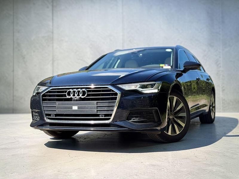 Gebraucht Audi A6 Basis 204 PS (150 kW) 2019 Blau Kombi
