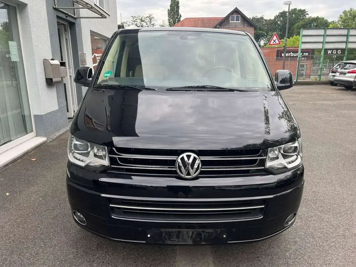 Gebraucht VW Multivan Highline 179 PS (131 kW) 2011 Schwarz Van / Kleinbus