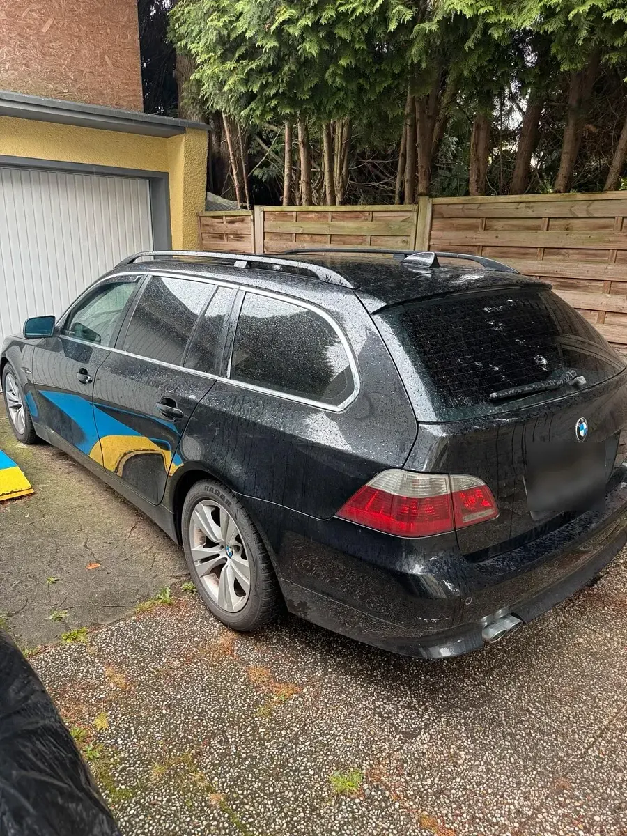 Gebraucht BMW 530 231 PS (169 kW) 2006 Schwarz Kombi