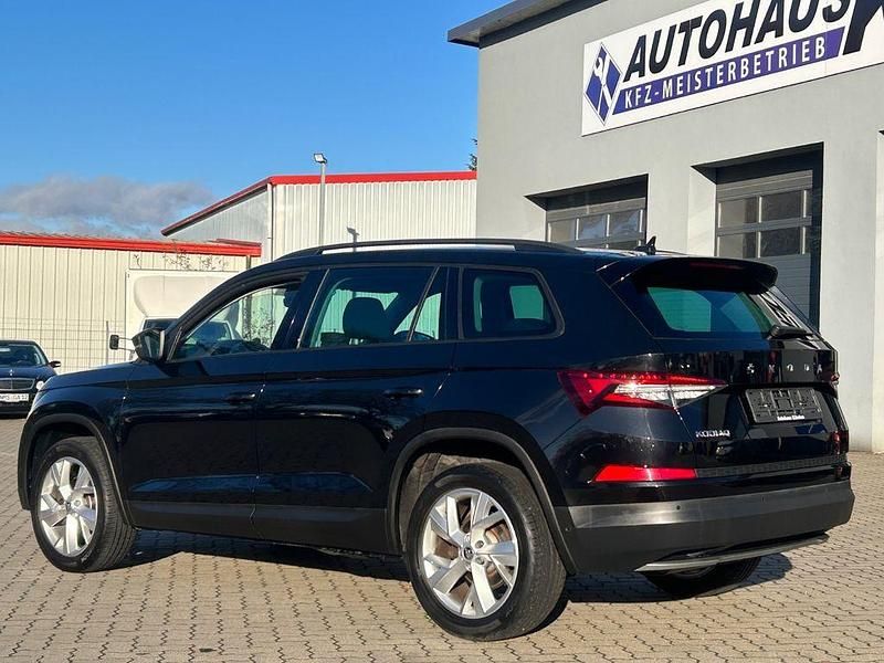 Gebraucht Skoda Kodiaq Tour 150 PS (110 kW) 2022 Schwarzmagic perleffekt SUV