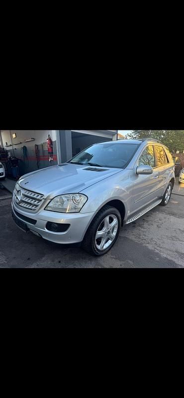 Gebraucht Mercedes ML280 2008 Silber SUV