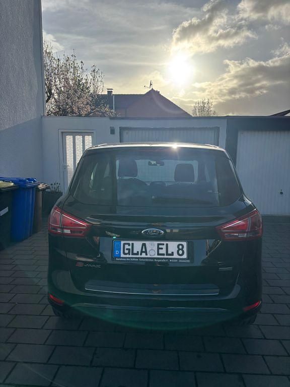 Gebraucht Ford B-MAX Trend 101 PS (74 kW) 2015 Schwarz Van / Kleinbus