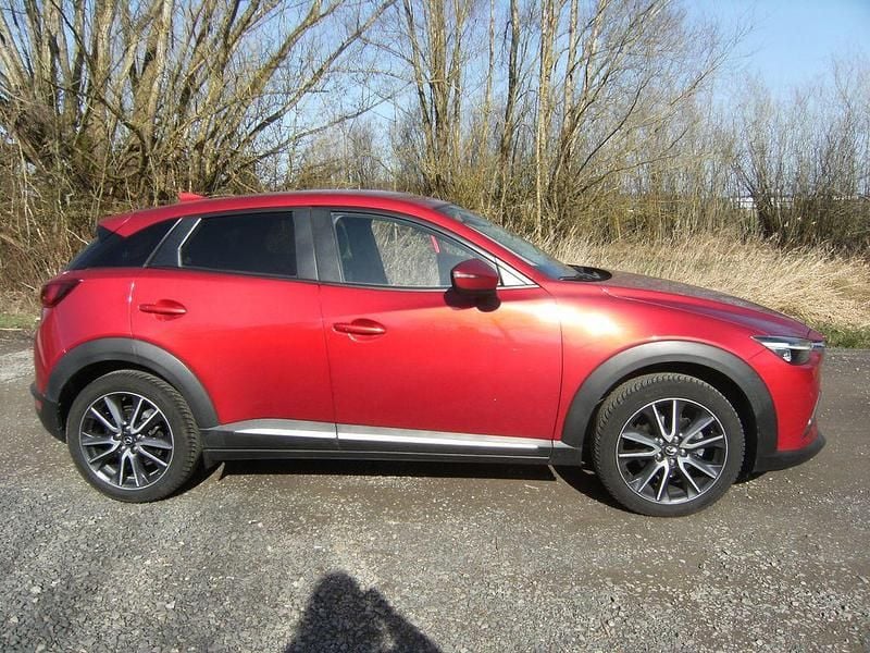 Gebraucht Mazda CX-3 Sports-Line 120 PS (88 kW) 2017 Rot SUV