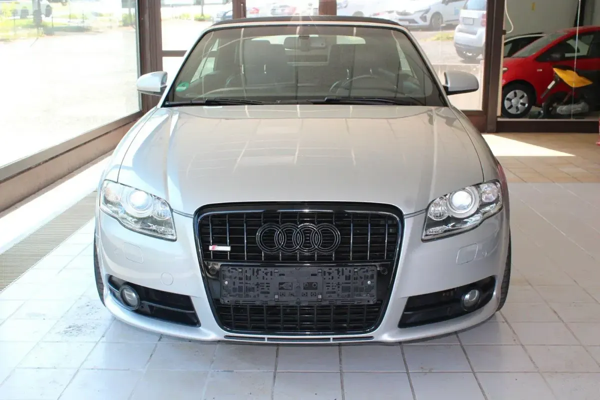 Gebraucht Audi A4 Cabriolet S-Line 163 PS (119 kW) 2008 Silber Cabrio