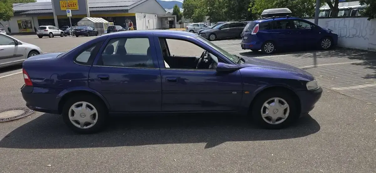 Gebraucht Opel Astra 101 PS (74 kW) 1997 Other Limousine