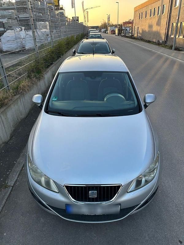 Gebraucht Seat Ibiza Style 90 PS (66 kW) 2011 Silber Kleinwagen